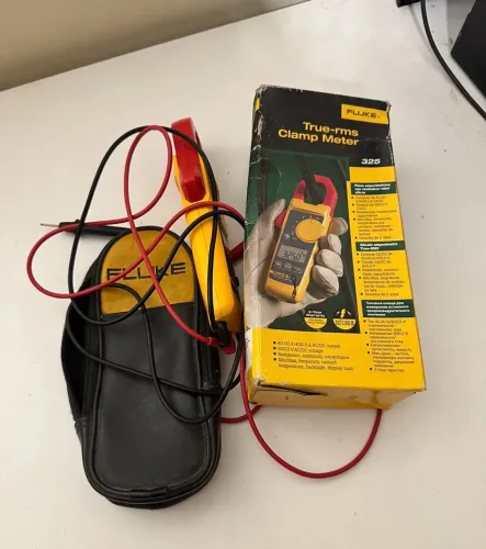 alicate amperímetro fluke 325