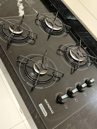 Cooktop 4 Bocas a Gás GLP Mondial Mesa de Vidro Preto Acendimento Automático CTG-01