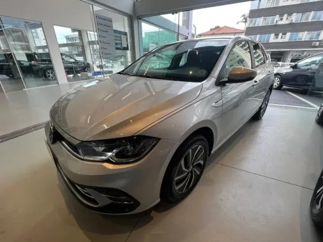 Volkswagen Polo Highline 170 TSI 1.0 Flex 12V Aut. 2025