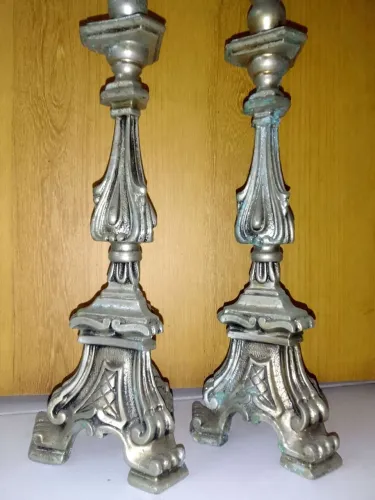 Par Bases Candelabro Gótico Neomedieval, Resina no Estilo Ferro Fundido Bronze Patinado