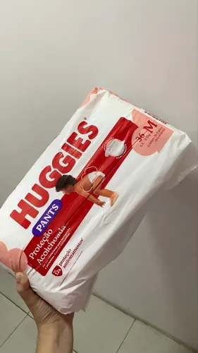 Fralda Shortinho Huggies tamanho M