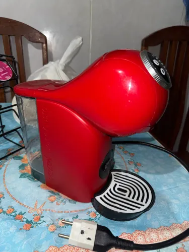 CAFETEIRA DOLCE GUSTO