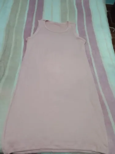 Vestido novo, tamanho G1.