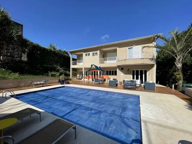 Imperdível: Casa à venda com 5 quartos e 5 suítes na Vila Santo Antônio, Cotia-SP - 610m²