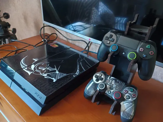 Playstation 4 Fat Com Ssd 500 + 2 Controles