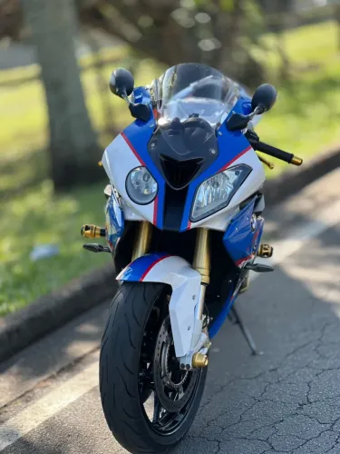 BMW s1000rr aceita troca