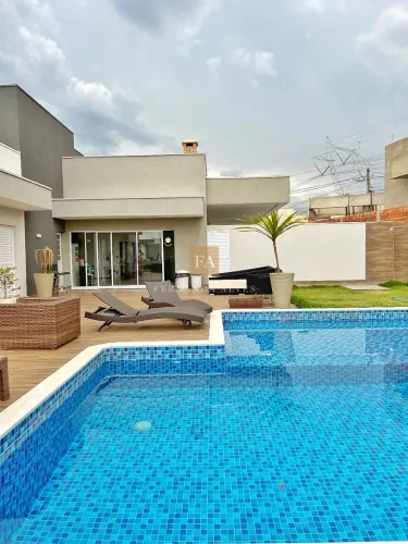 Casa condomínio Estância Hípica