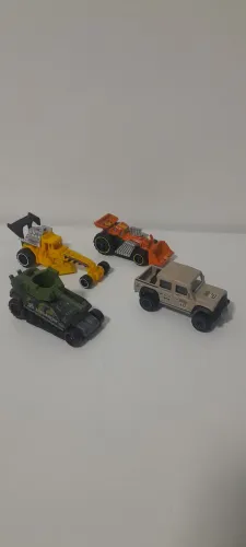 Carrinhos miniaturas Hot Wheels