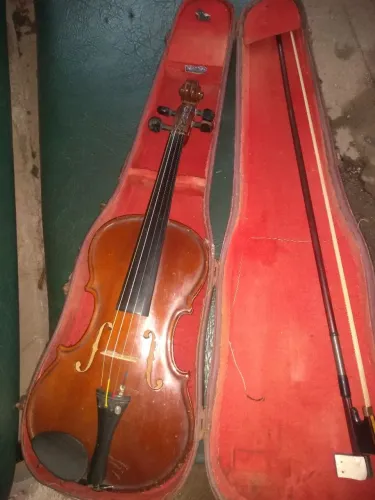 Stradvarius Giannini tranquilo 