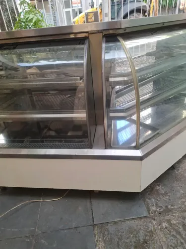BALCÃO  REFRIGERADO E ESTUFA 