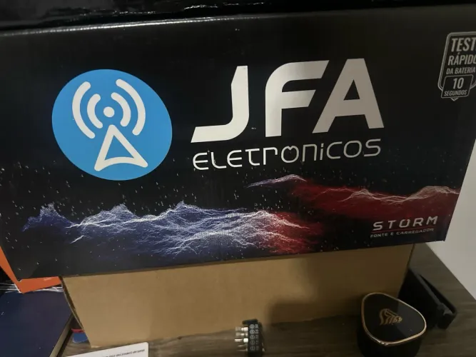 Fonte JFa 200 amp Storm com medidor de CCA NOVA
