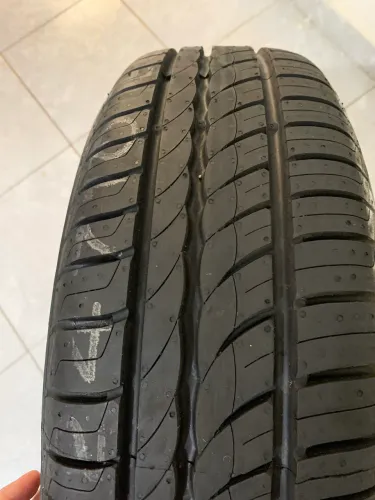 Pneu Pirelli 175/65 r14 + roda