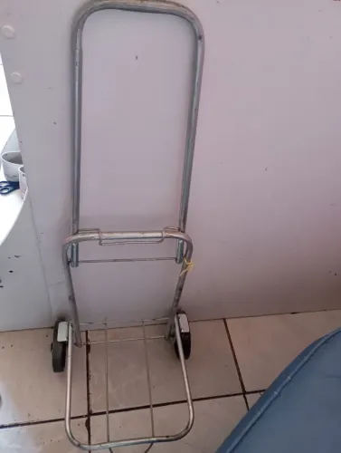 Carrinho de mão dobrável e saco de armazenamento