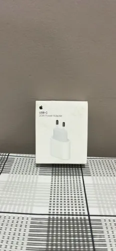 Fonte Apple 20w carregamento rápido