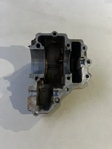 Carcaça Alternador Suzuki Rf 900 Rf900 93-99 Original Usado