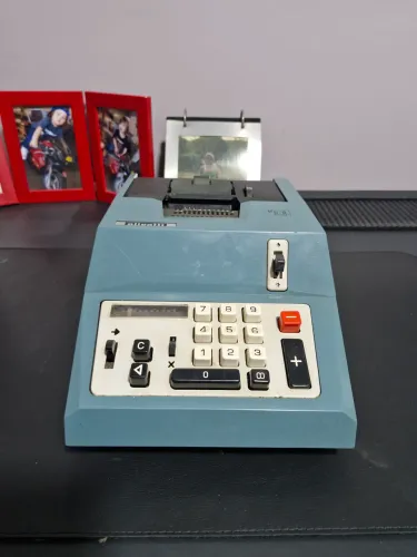 Calculadoras Olivetti e Facit