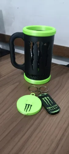 Copo Monster Duo Color Preto e Verde, com Tampa e abridor