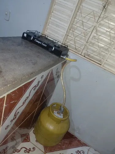 Butijão usado duas vezeses fogão se duas bocas novo