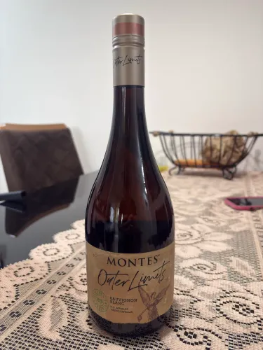 Vinho Branco Montes Outer Limits - Sauvignon Blanc