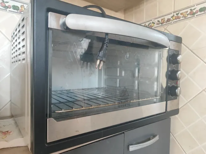 Forno elétrico Philco 46L