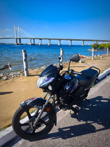Moto toda boa pra vender ligeiro