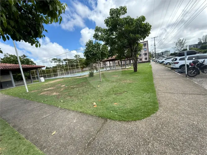 Apartamento com 2 quartos à venda em Petrópolis - AL