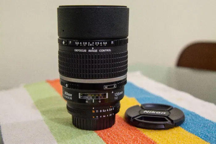 Relíquia: Lente Nikkor 135mm f/2 AF DC (Defocus Control) - Raridade!