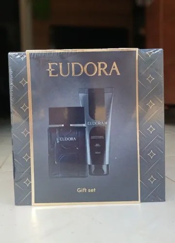 Kit eudora Hohem