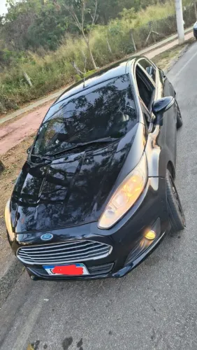 Ford Fiesta 1.5 16V Flex Mec. 5P 2014
