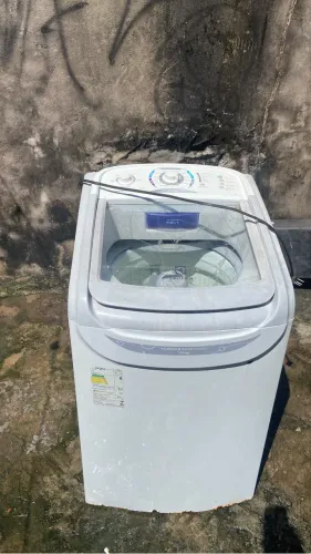 Vendo essa máquina de lavar pra retiradas de peça