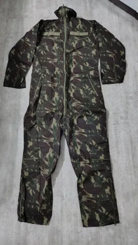 Macacão Camuflado ( Zíper)