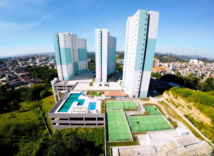 Alugo apê em Ferraz, 40m² e 42m², lazer completo 
