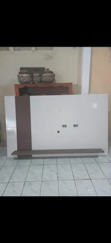 Painel de tv com estante