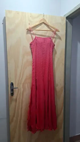 VENDE SE  BARATINHO 