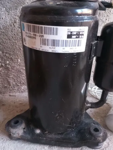 Compressor de ar-condicionado 9 mil BTUs