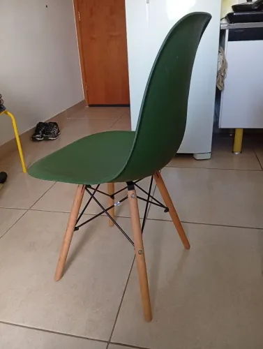 Cadeira Eames