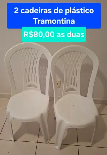 2 cadeiras plasticas Tramontina