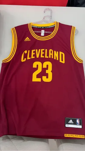 Jersey Cleveland Cavaliers 23 LeBron James Adidas tam M