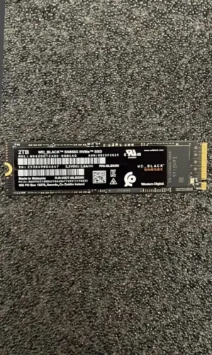 SSD NVMe M.2 2TB WD BLACK SN850X PCIe 4.0 (6420MB/s) - Saúde 100% Novo
