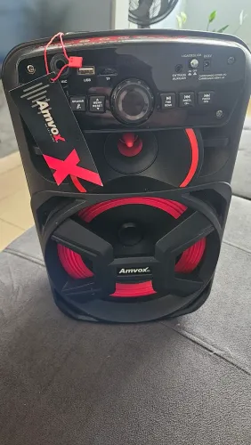 Caixa de Som Amplificadora Amvox ACA 221 Gigante II Bluetooth Bateria 220W RMS Bivolt