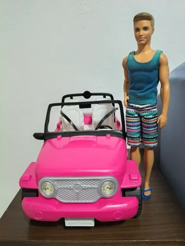 Barbie Ken Jeep Beach Cruiser