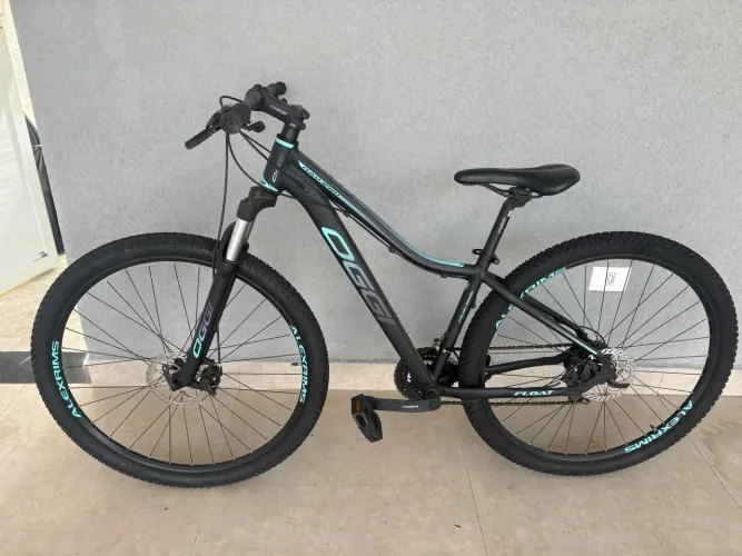 Bicicleta Oggi Aro 26 com marchas