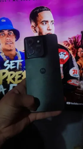 MOTOROLA G75