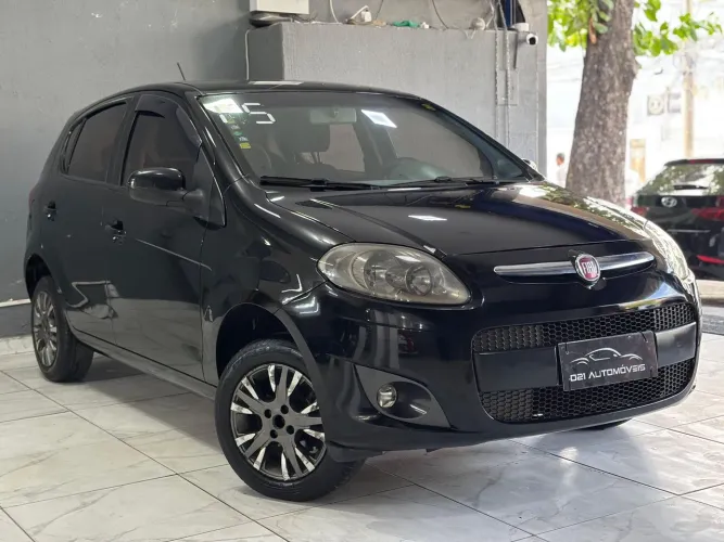 Fiat Palio Attractive 1.0 EVO Fire Flex 8V 5P 2015