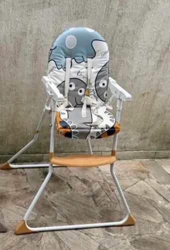 Cadeirão bebê 