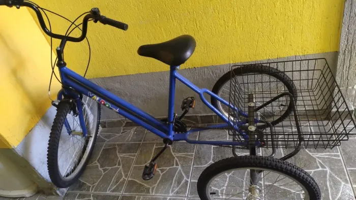 Triciclo aro 26 18 marchas