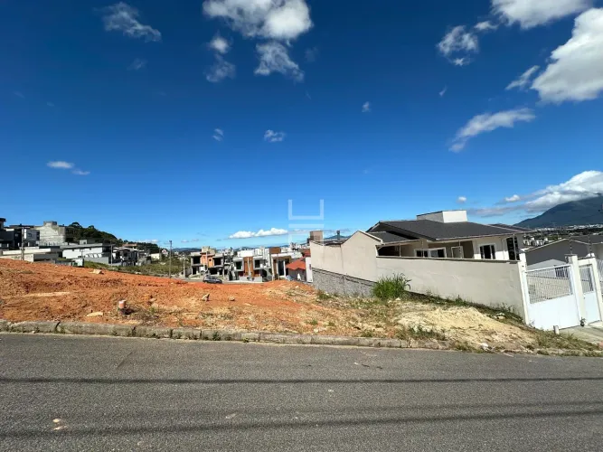 Terreno no Loteamento Green Village - São Sebastião, Palhoça