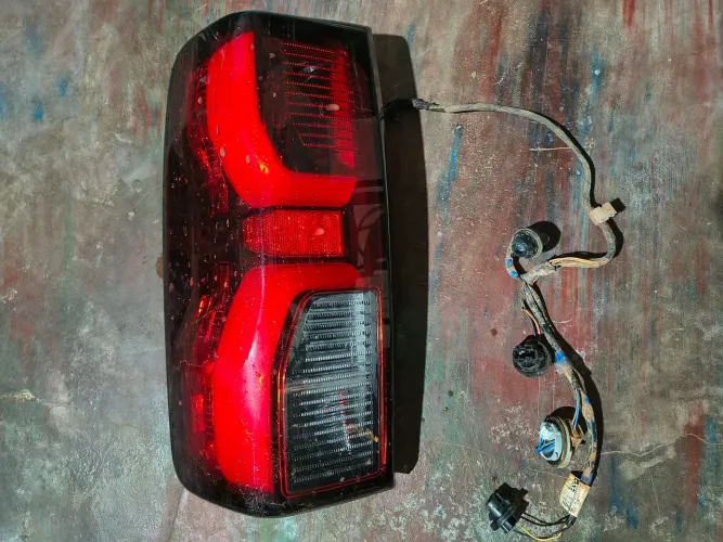 Lanternas S10 2025 original 