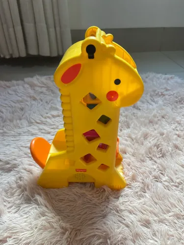 Girafa Fisher Price 