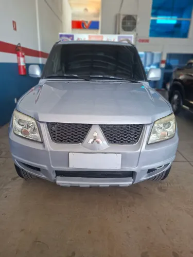 Mitsubishi Pajero TR4 2.0/ 2.0 Flex 16V 4X4 Mec. 2012